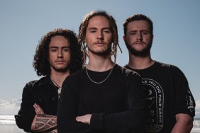 Alien Weaponry