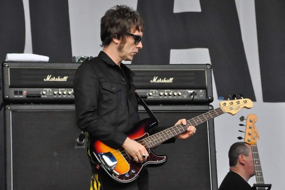 Beady Eye 20