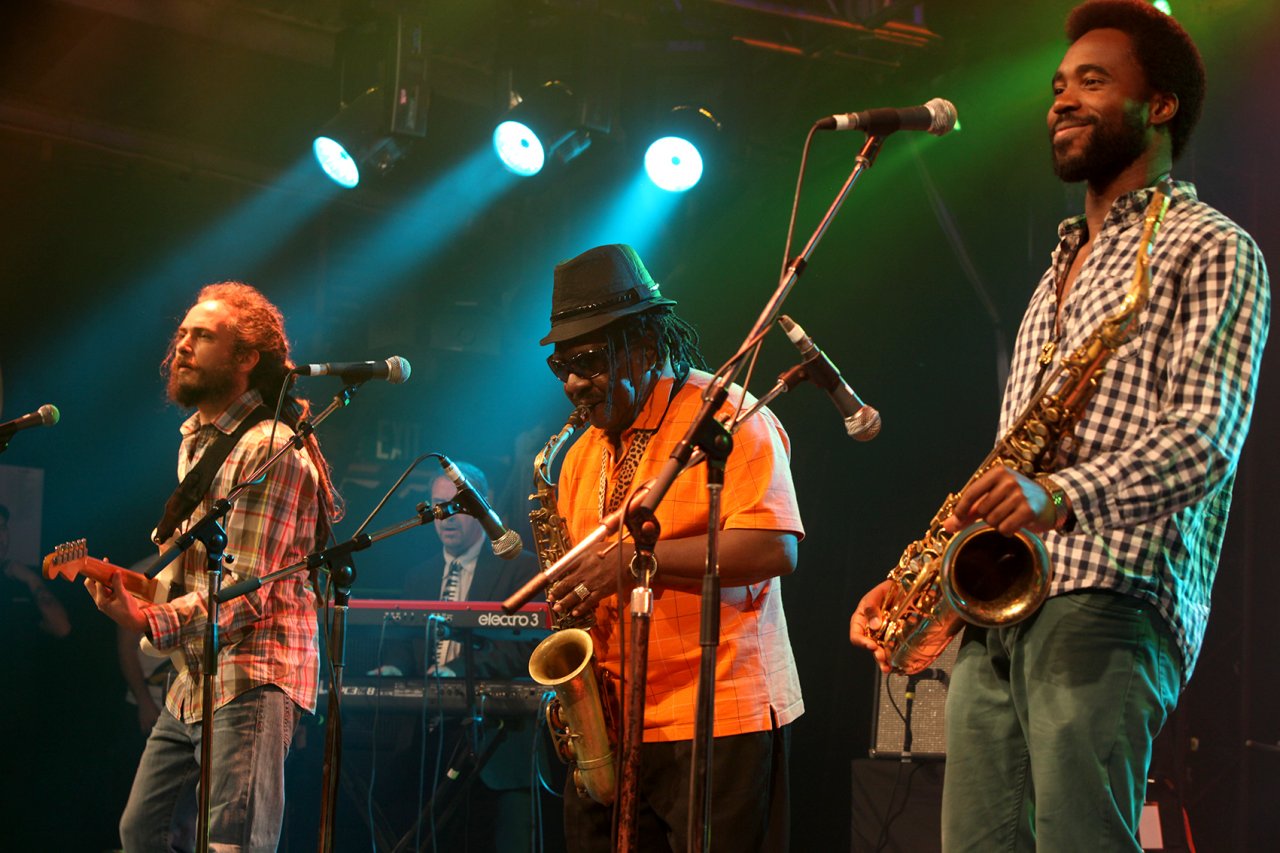 16TheSkatalites03