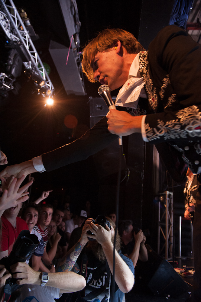 Thehives 126