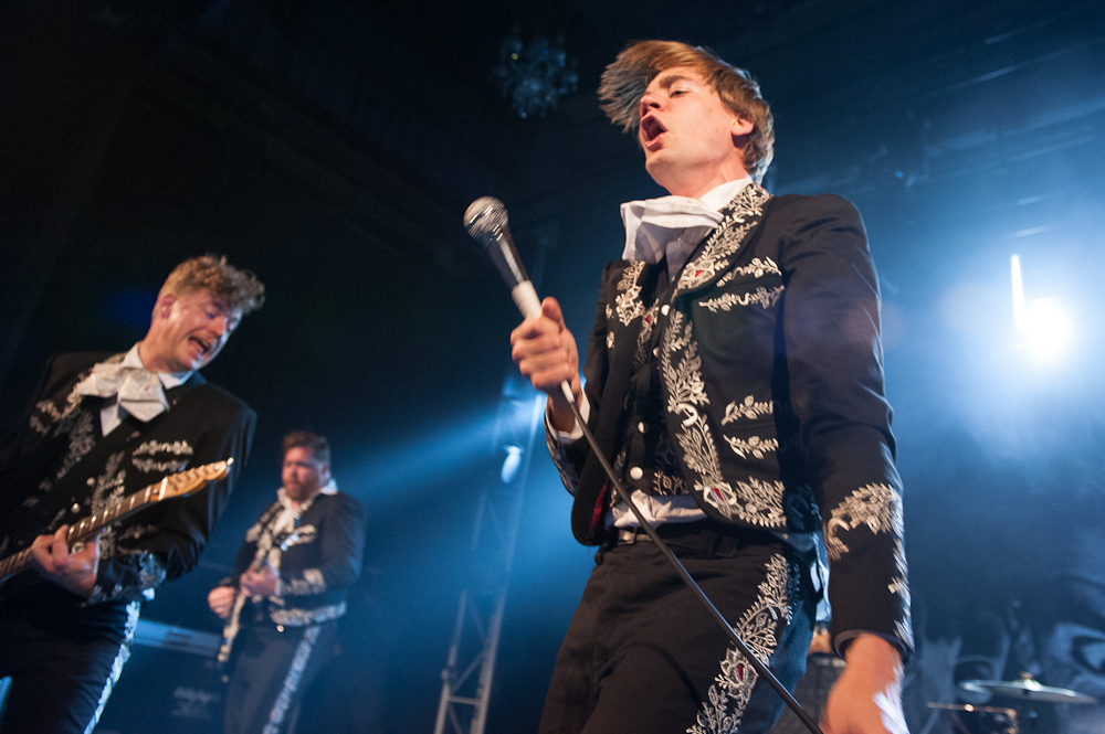 Thehives 138