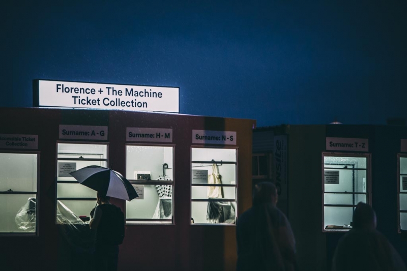 Florence + The Machine - Sydney Opera House Forecourt 13/11/15 #2