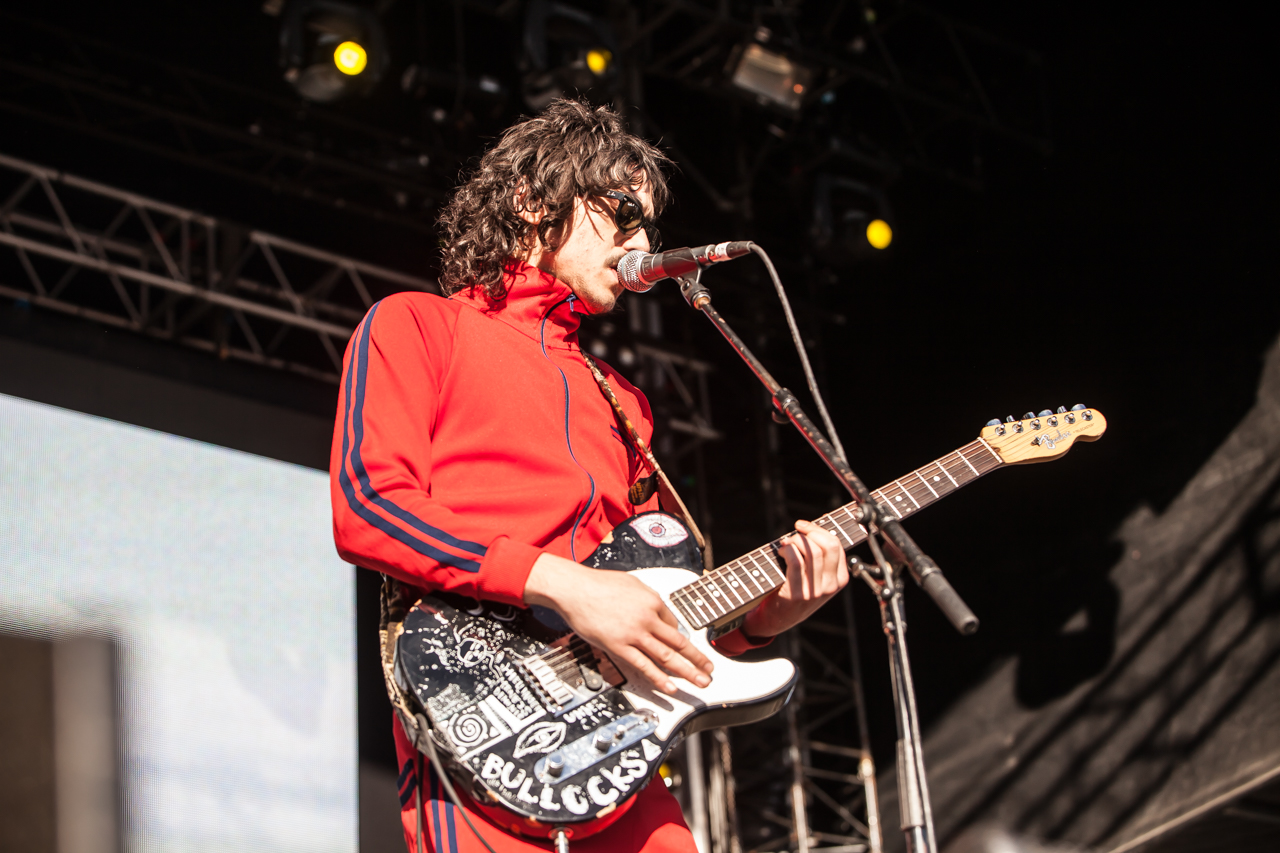 07StickyFingersGroovintheMoo 12