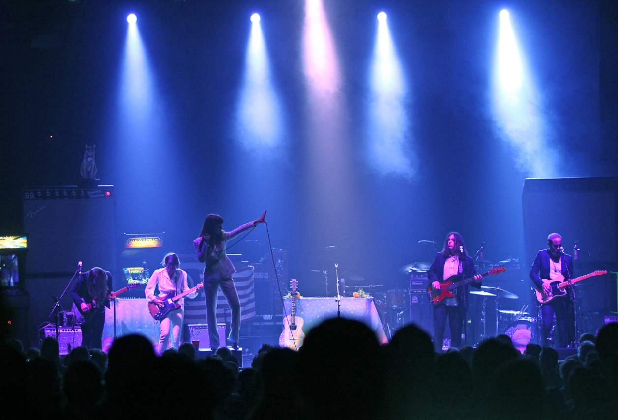 01 Jenny Lewis Enmore Theatre  10