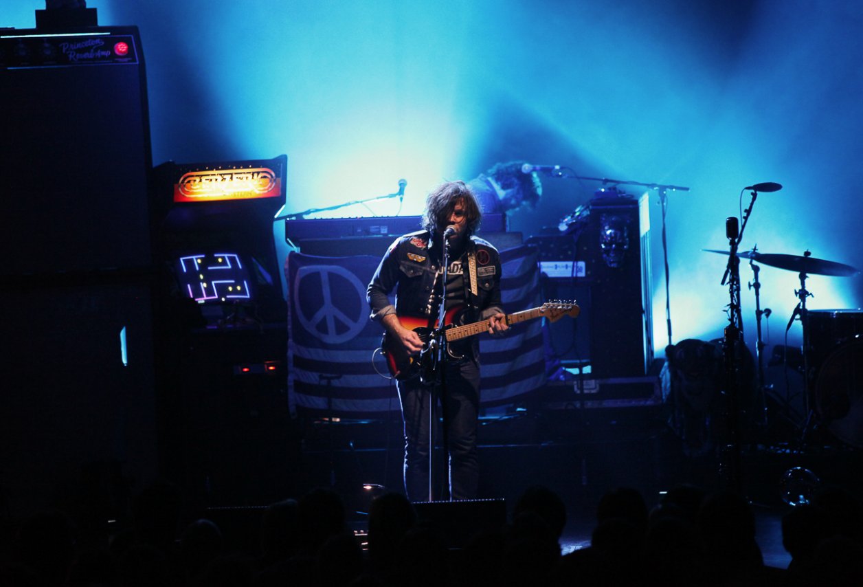 02 Ryan Adams Enmore Theatre  11