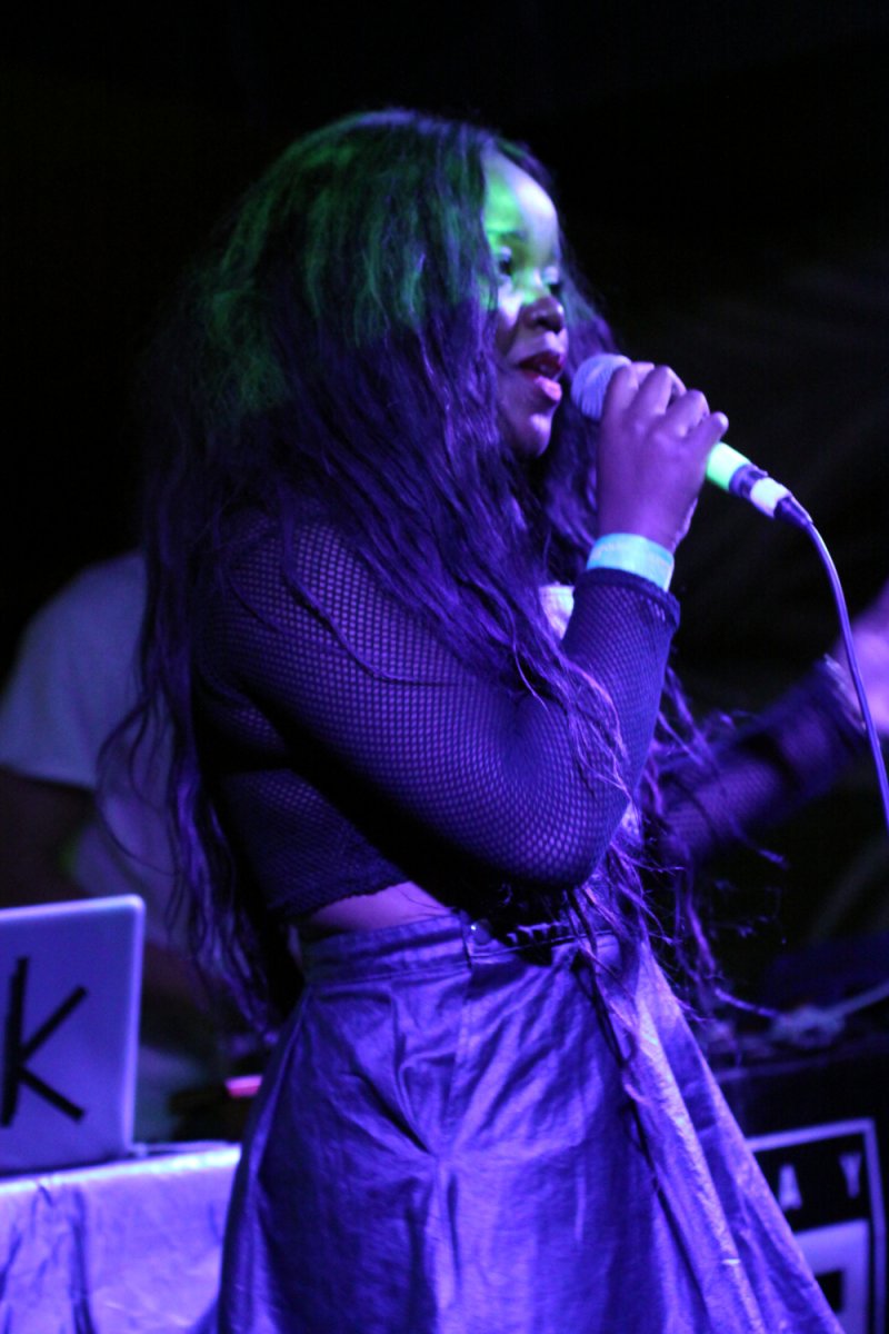 007TkayMaidza20130911005