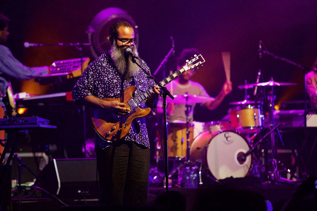 02TVontheRadioOperaHouse24