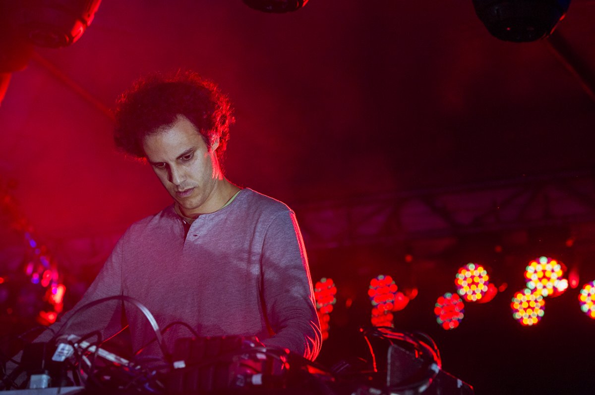 09FourTet03