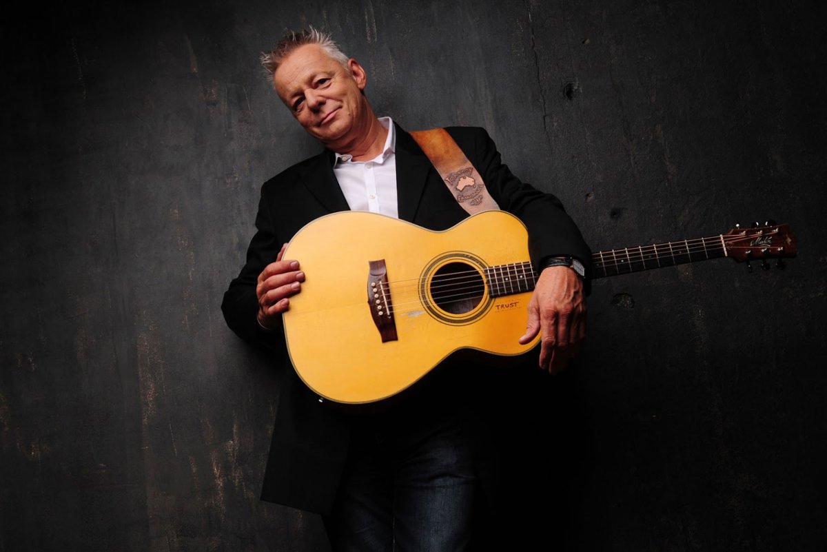 04. Tommy Emmanuel Widescreen Wallpaper 21