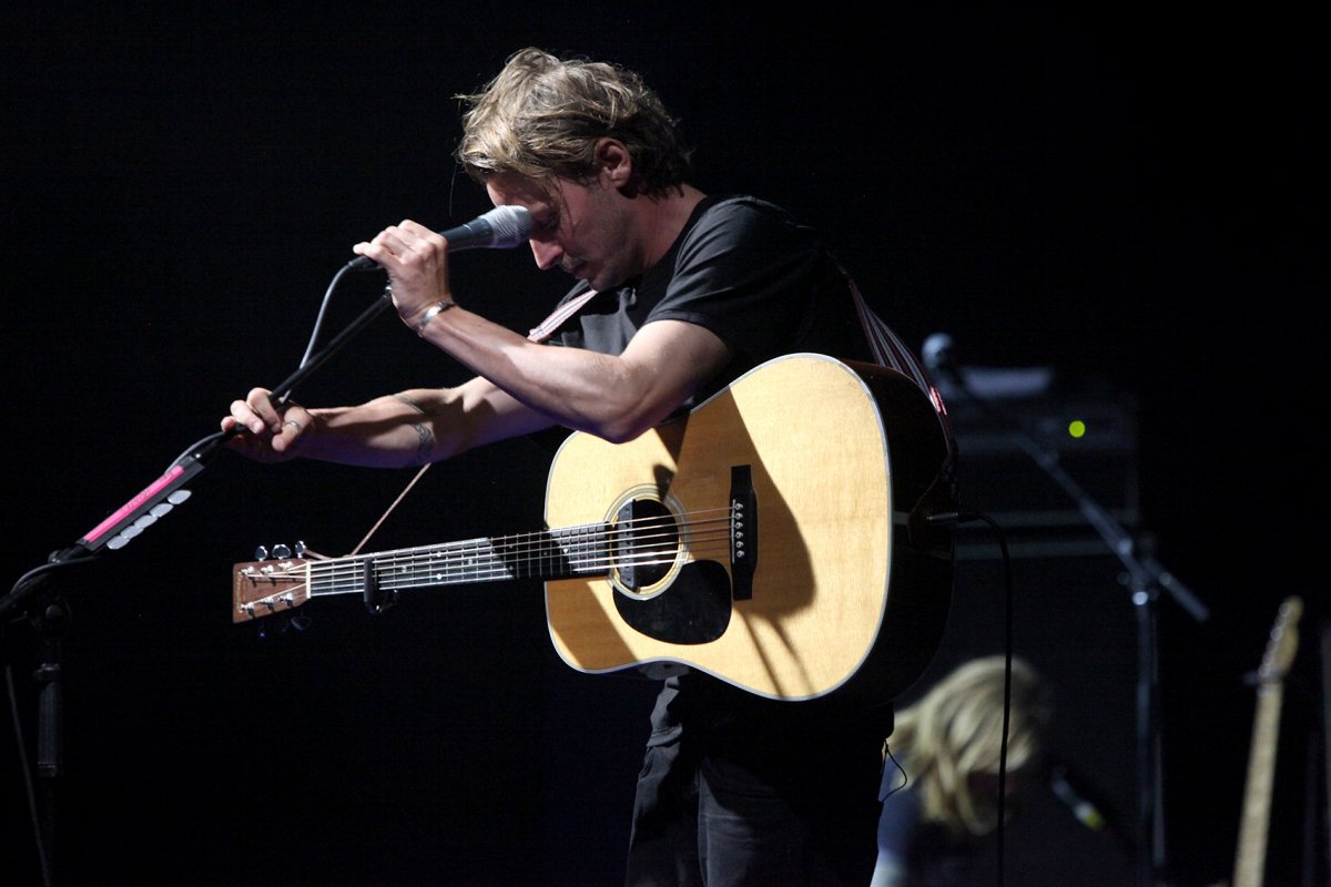 01BenHoward05