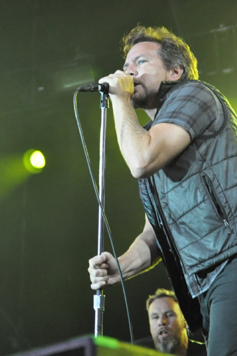 Pearl Jam 13