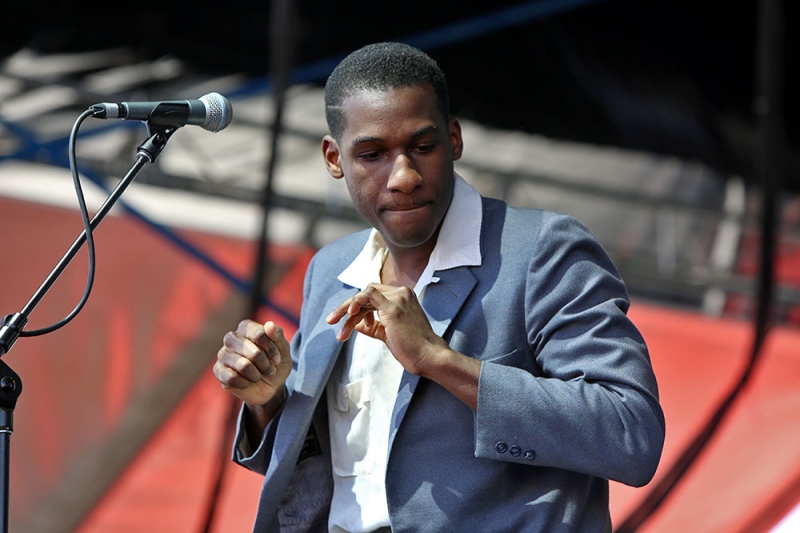 Leon Bridges