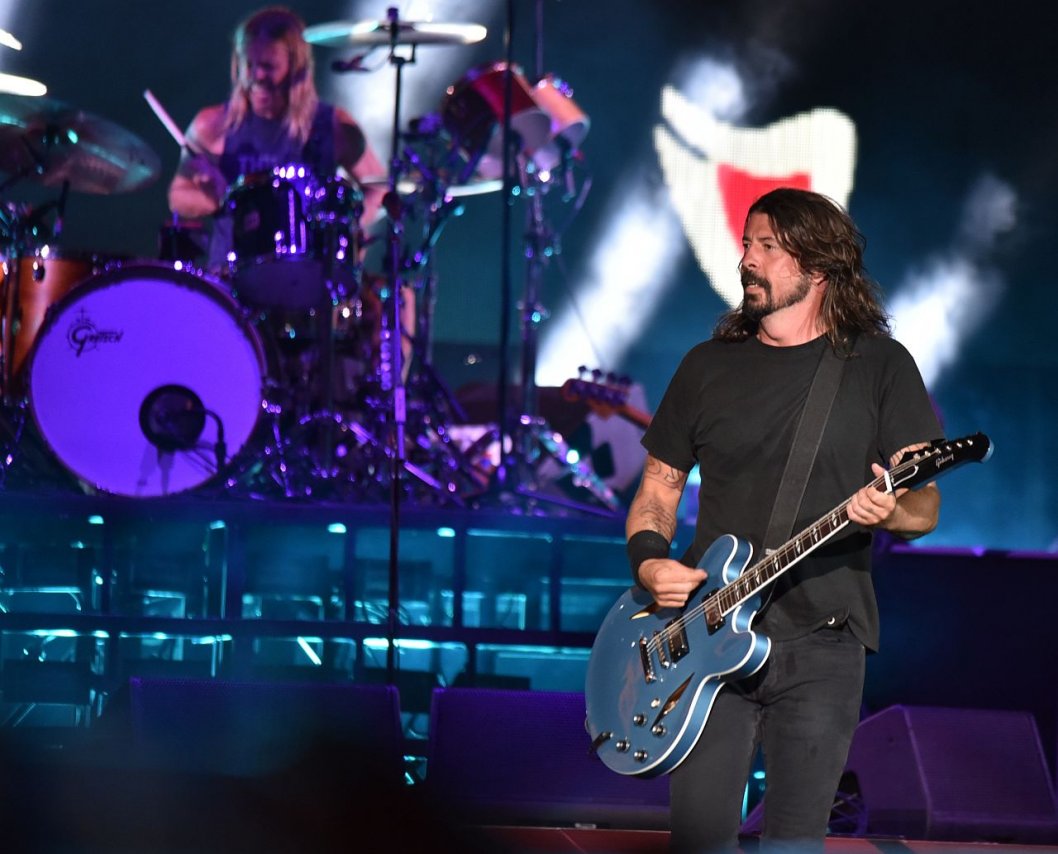 03FooFightersFooFightersLiveInSydney07