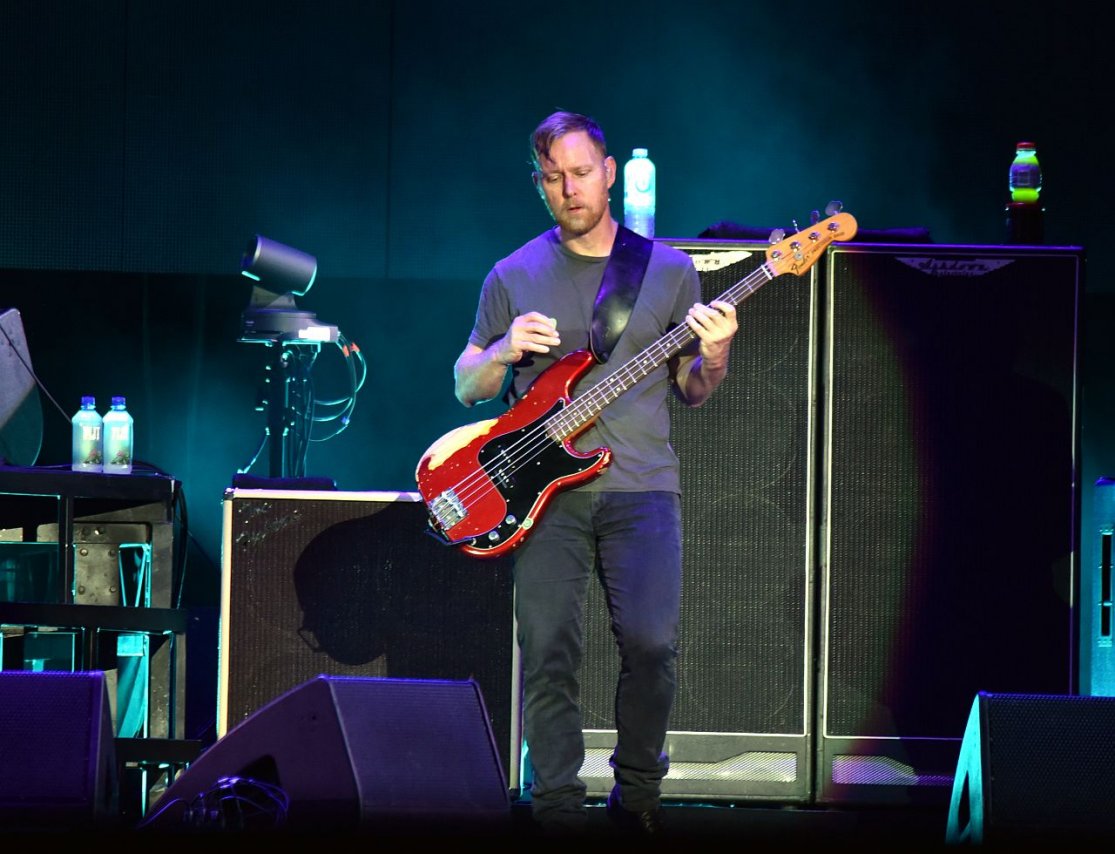 03FooFightersFooFightersLiveInSydney13