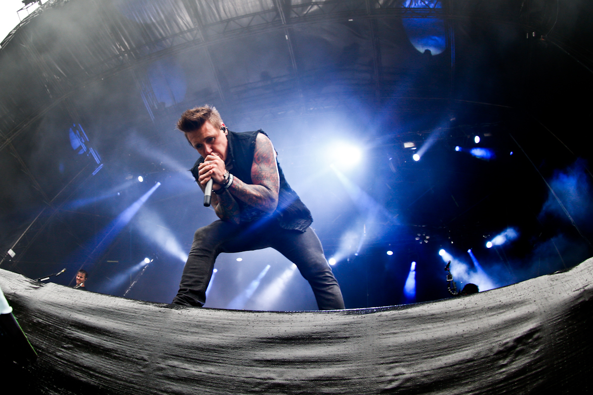 03PapaRoach 30