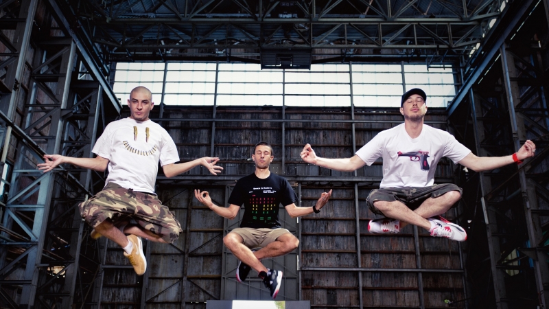 15. Biss N Eso