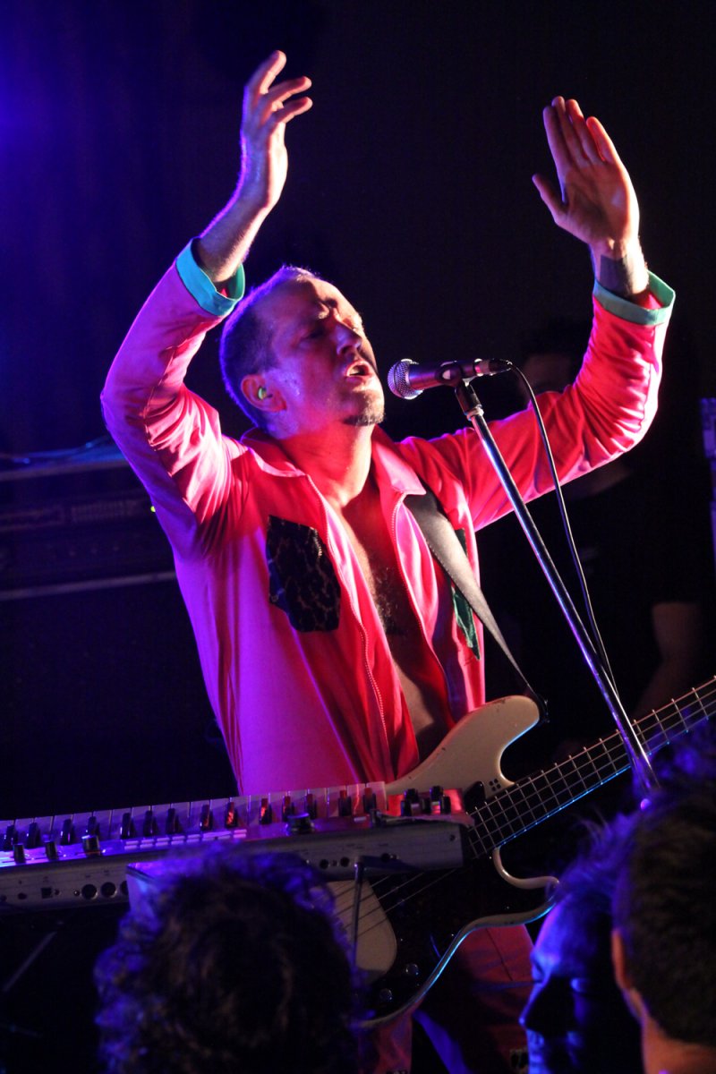 016Regurgitator20130911058