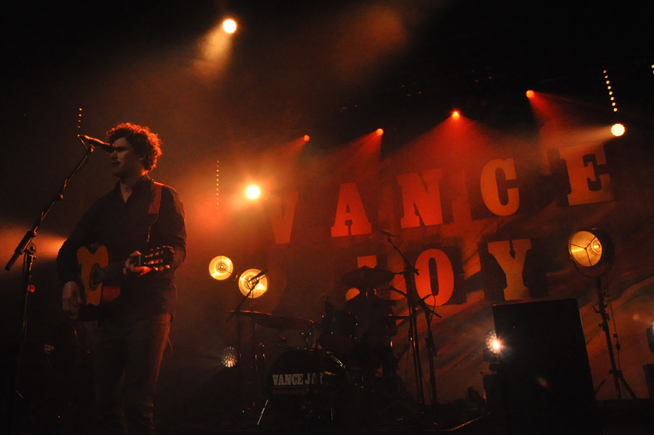 02 Vance Joy Enmore Theatre 22