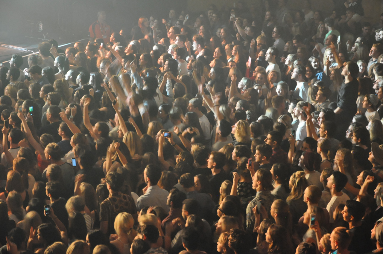 02 Vance Joy Enmore Theatre 31