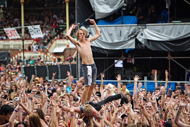 ADTR Crowd Surf Soundwave 2012, Brisbane