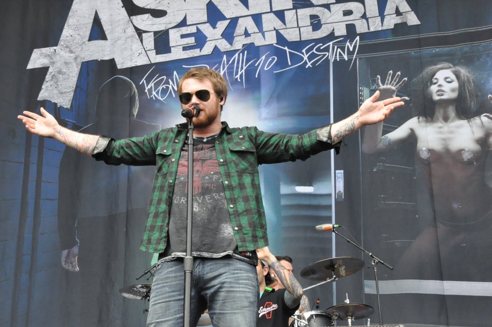 Asking Alexandria 39