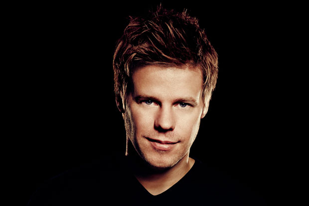 16FerryCorsten