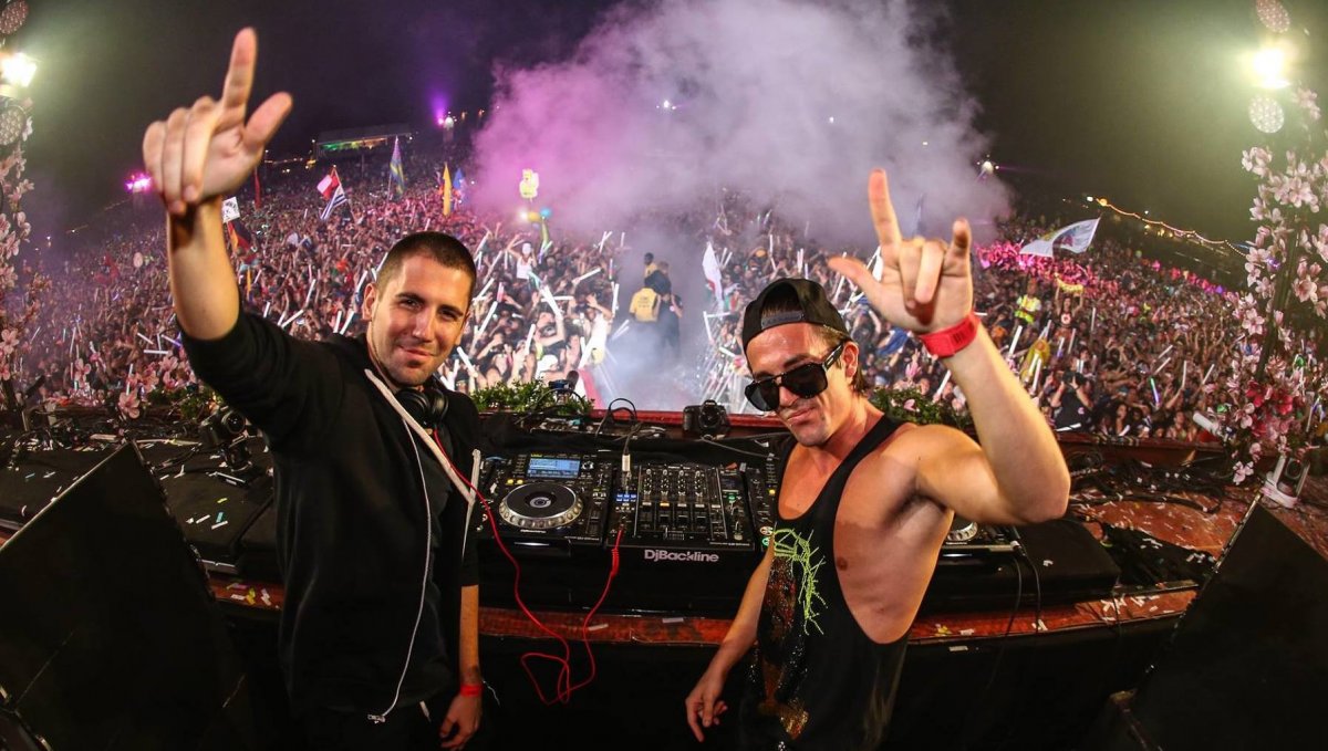 Dimitri Vegas Like Mike