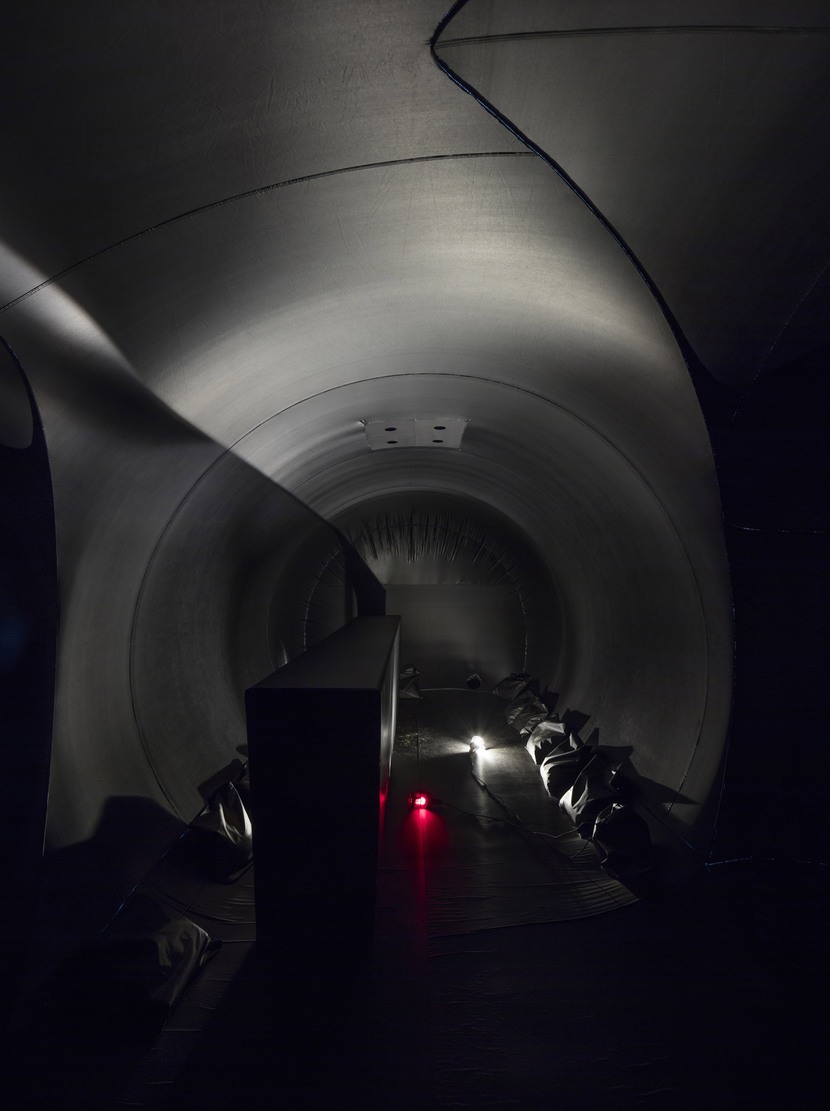 shelter-architecture-black-inflatable-installation-pvc-bureau-a_dezeen_2364_col_10-1