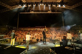 gang of youths down to earth bushfire benefit 2020 credit tim lambert